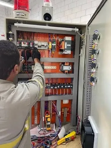 Painel Elétrico 4